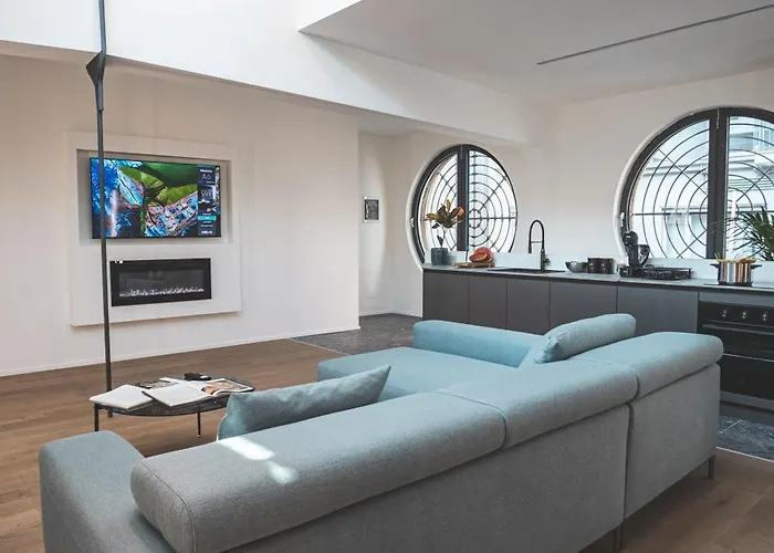 The Secret Loft Daire Como